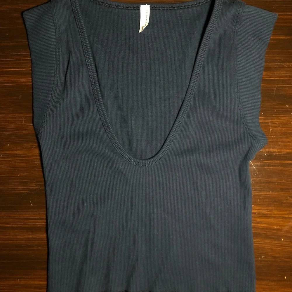 *FP MOVEMENT* FPM Tank Top - Size XS - Picture 2 of 4